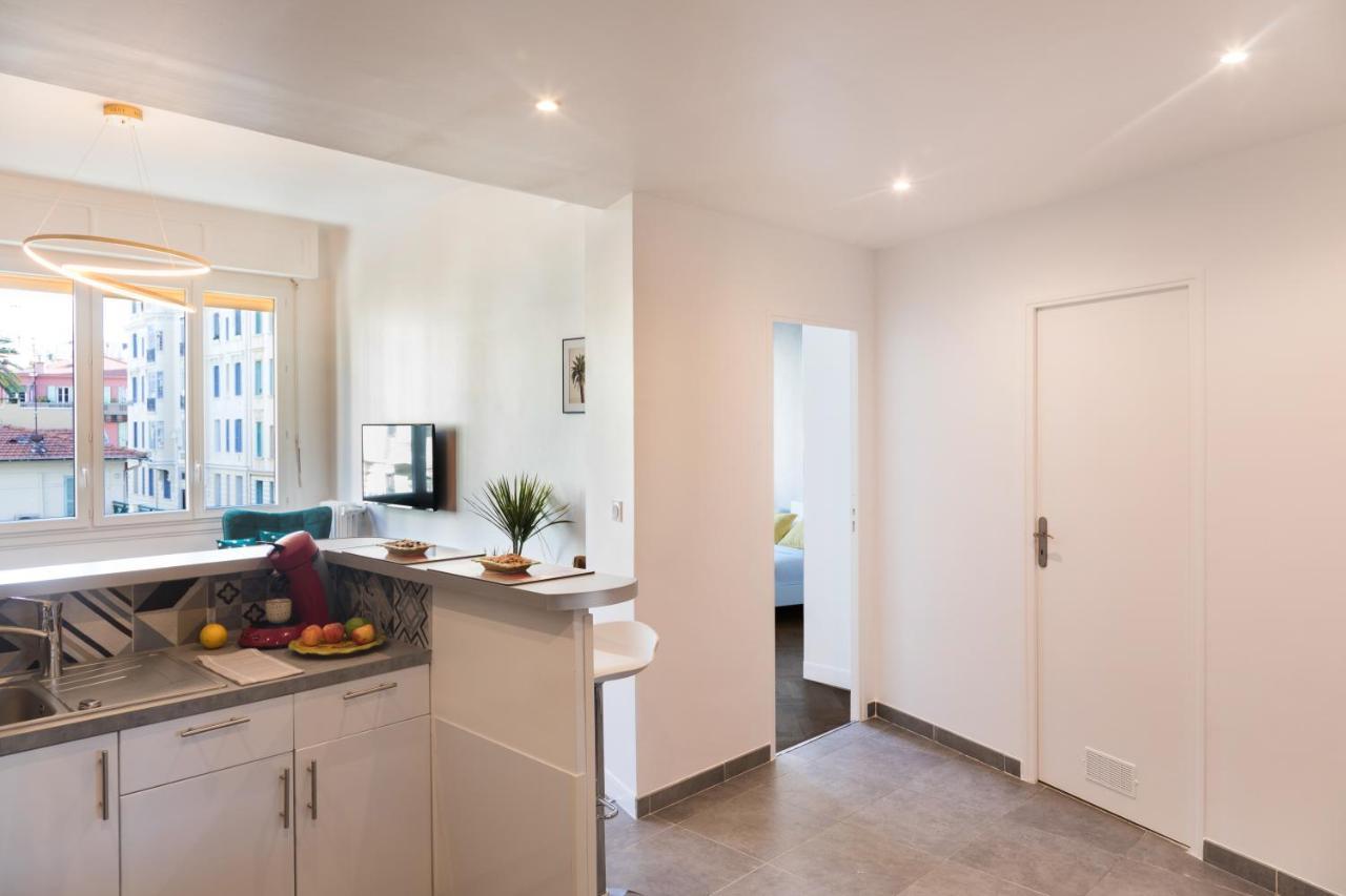 Beautiful Apartment In The Heart Of Νίκαια Εξωτερικό φωτογραφία